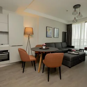 Retro 9 Homes & Suites Стамбул